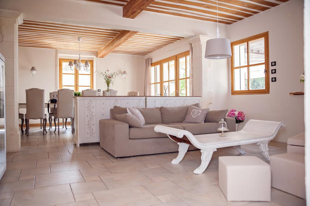 Les Champs De Provence Bed and Breakfast La Baume-de-Transit Εξωτερικό φωτογραφία